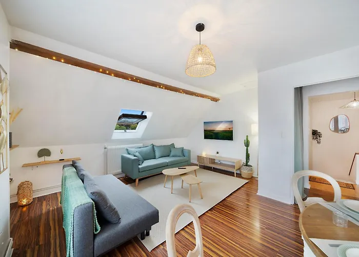 Le Beau Marchais - Proche Centre & Spacieux Apartment Dijon